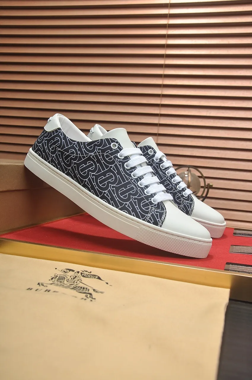 Men's shoes💰480💶[Burberry] (cowhide lining) classic low-top sneakers｜Imported cowhide with classic plaid fabric｜Cow leather lining｜Original outsole｜Fine workmanship and comfortable to wear Size: 38-44 (customized at 45)